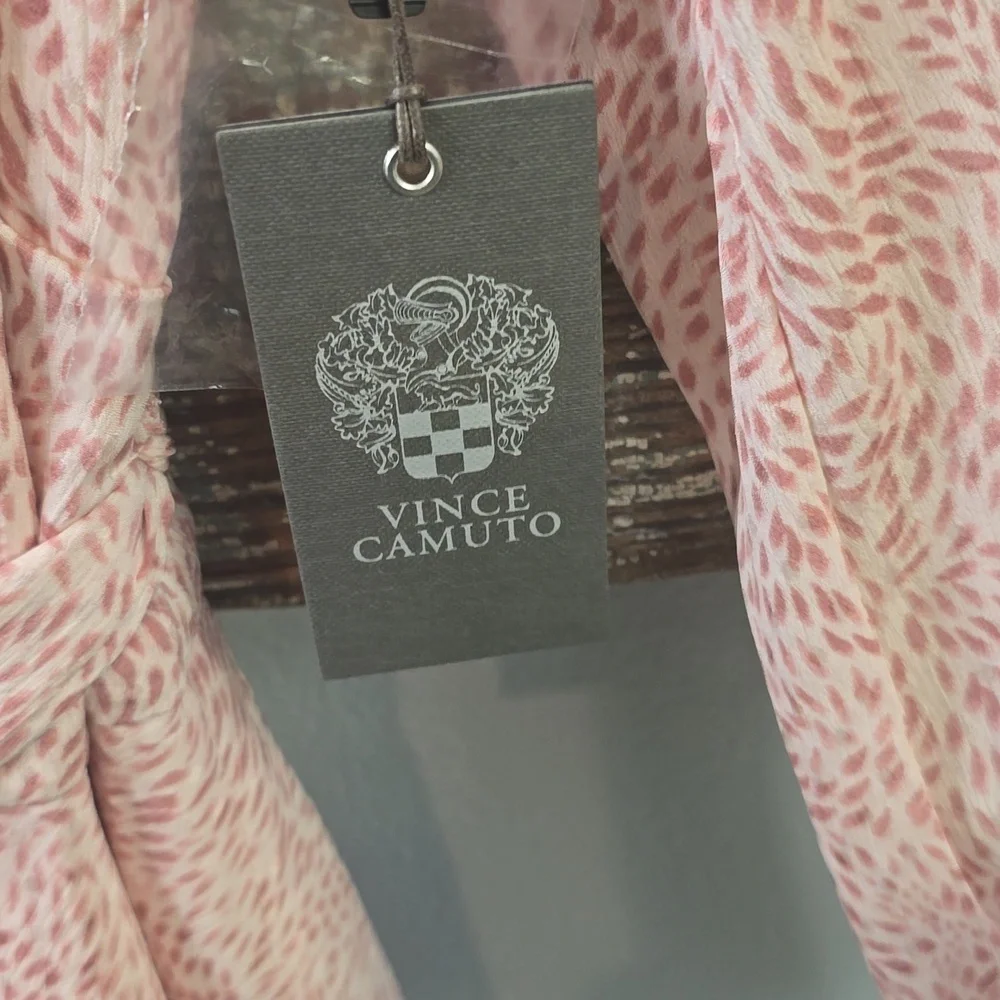 Vince Camuto Pink Long Sleeve Dress. - Picture 4 of 6